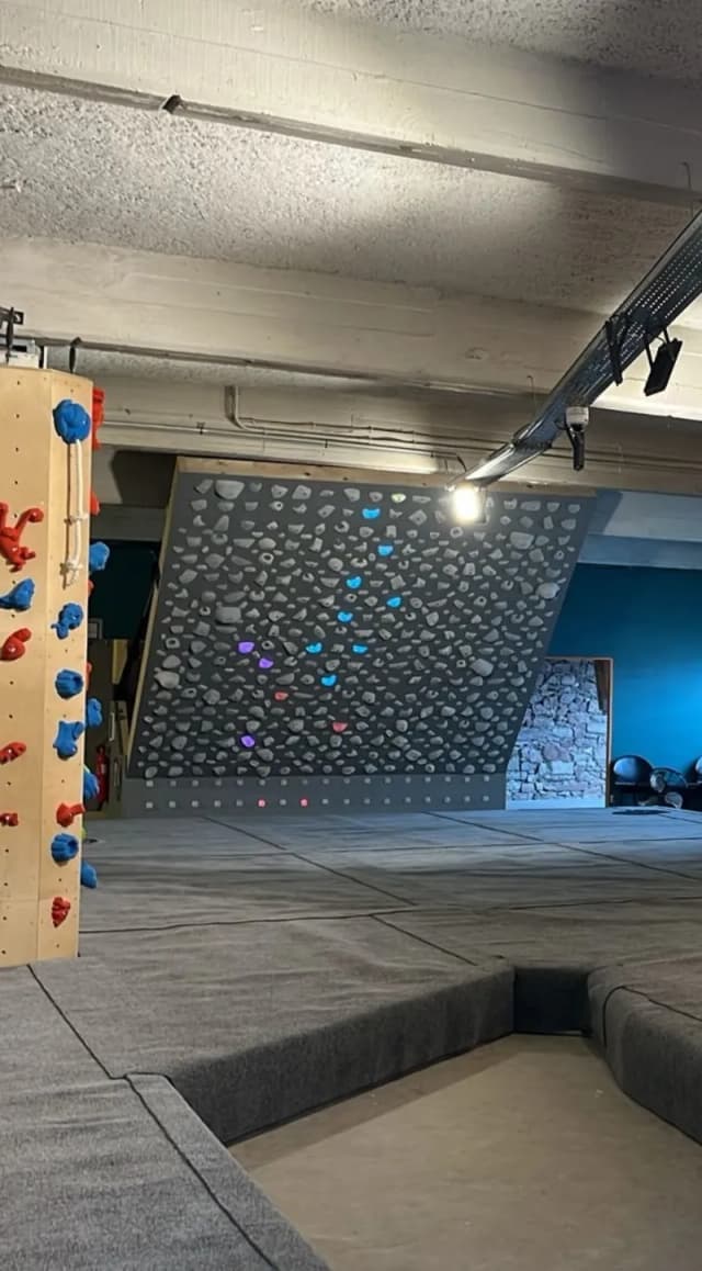 Upzone 360 Rodez, France
